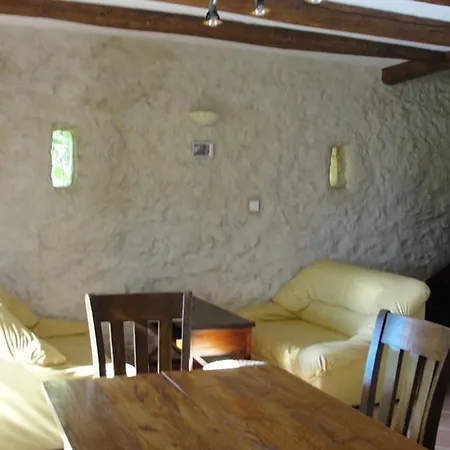 Les De La Chérine *